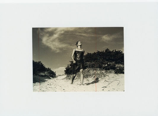 AnNa in den Dünen von Ibiza / Vintage Handabzug vom Fotografen ca 13 x 18 cm